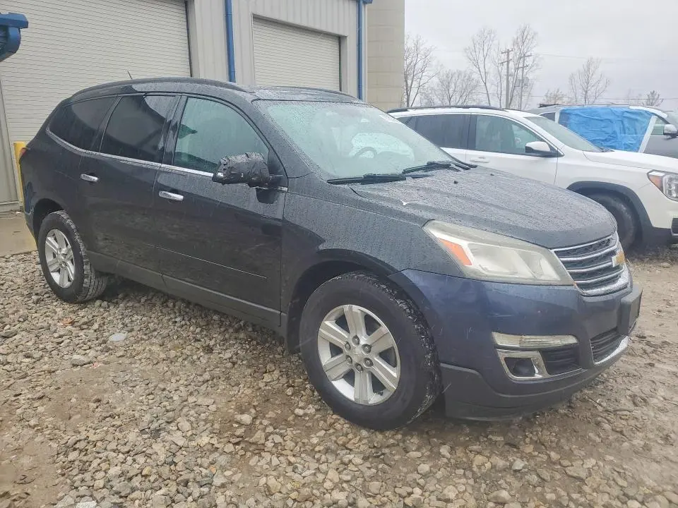2014 CHEVROLET TRAVERSE LT  
