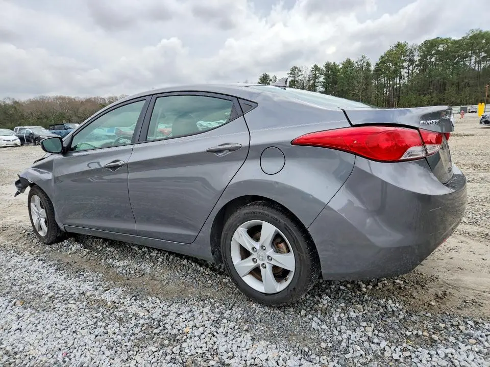 2013 HYUNDAI ELANTRA GLS  