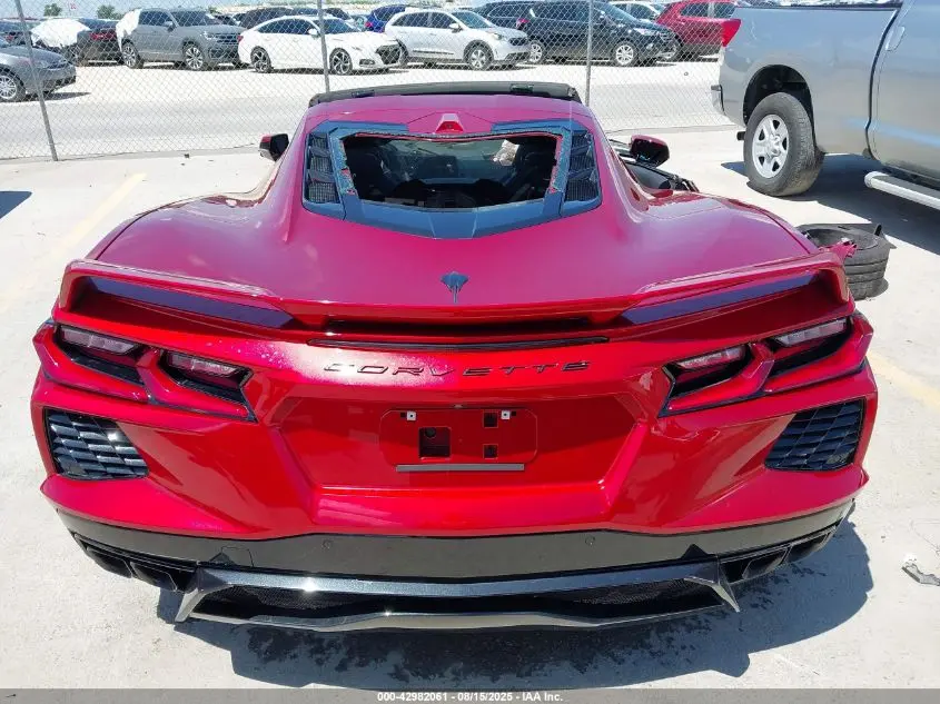 2024 CHEVROLET CORVETTE STINGRAY RWD  2LT