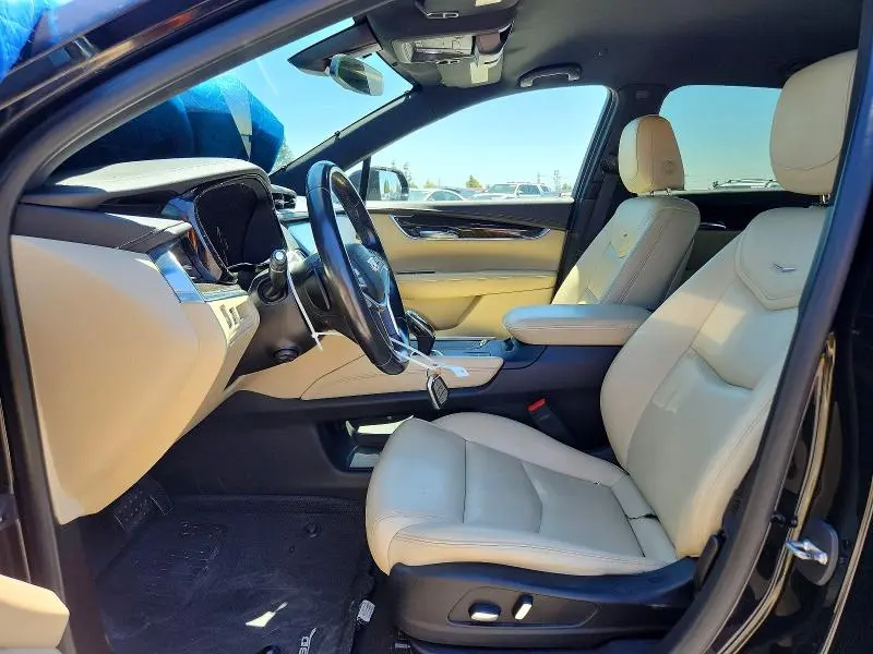 2019 CADILLAC XT5   