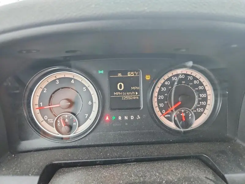 2016 RAM 1500 ST  