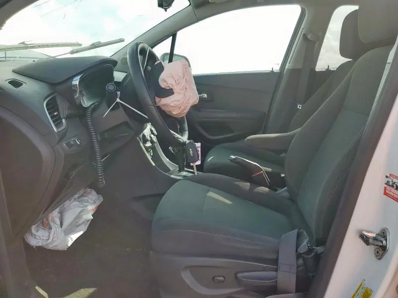 2022 CHEVROLET TRAX LS  