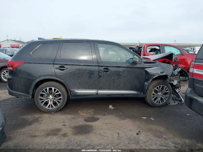 2018 MITSUBISHI OUTLANDER SE