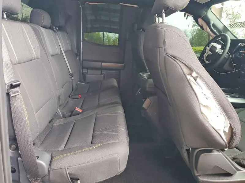 2024 FORD F150 STX  