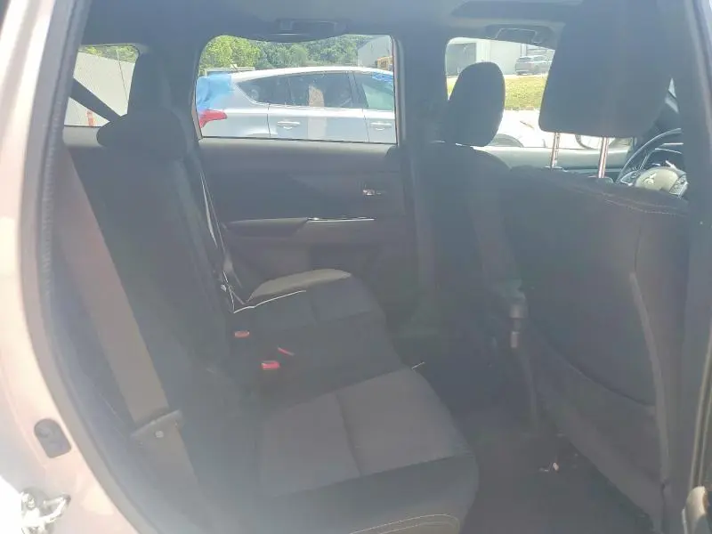 2018 MITSUBISHI OUTLANDER   