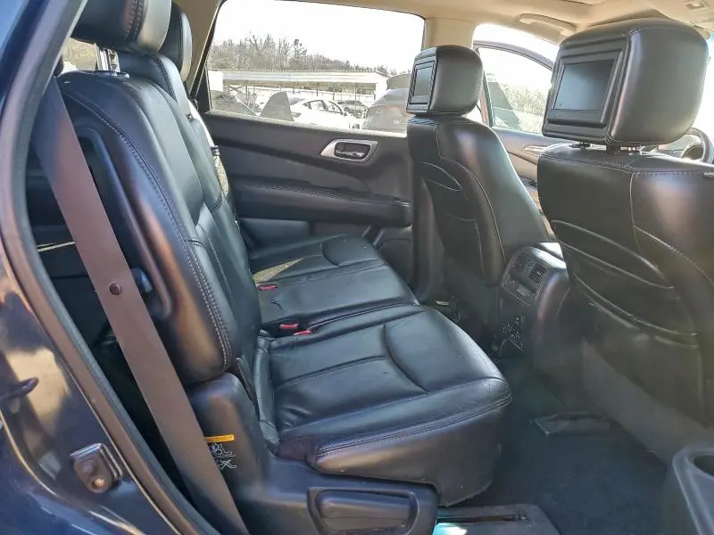2013 NISSAN PATHFINDER S  