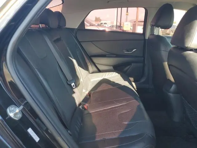 2022 HYUNDAI ELANTRA LIMITED  