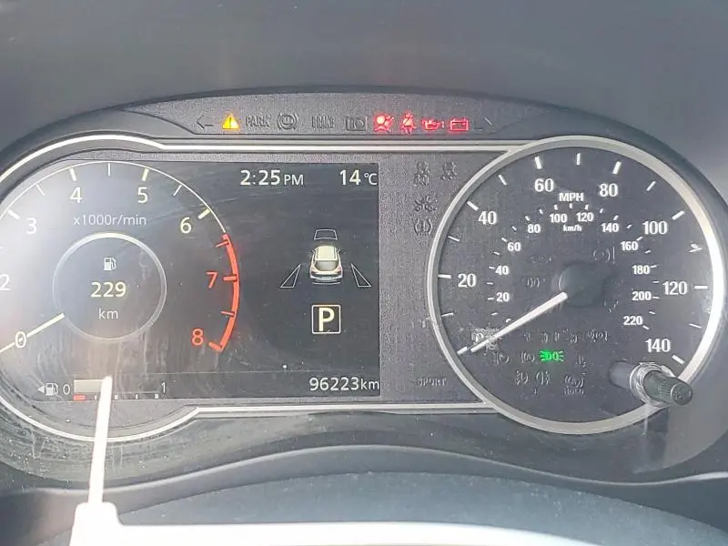 2019 NISSAN KICKS S  