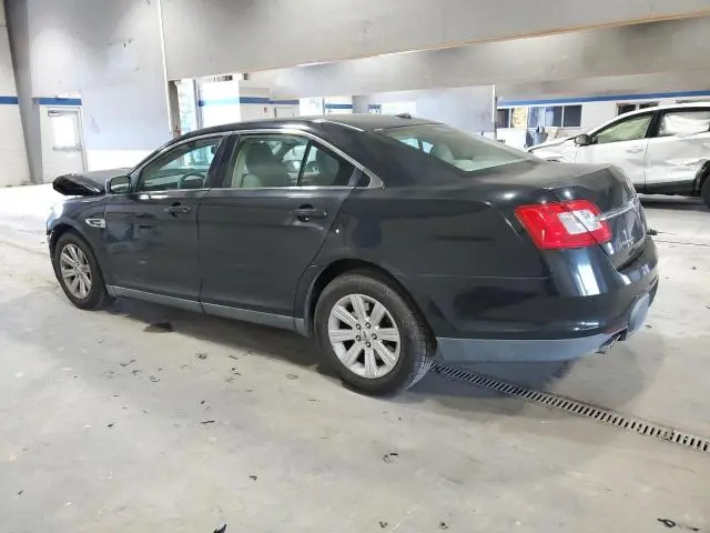 2011 FORD TAURUS SE  