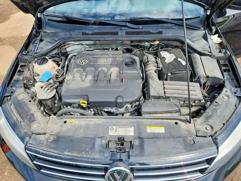 2015 VOLKSWAGEN JETTA TDI  