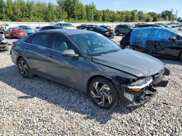 2024 HYUNDAI ELANTRA SEL  