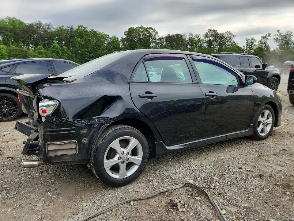 2011 TOYOTA COROLLA S  