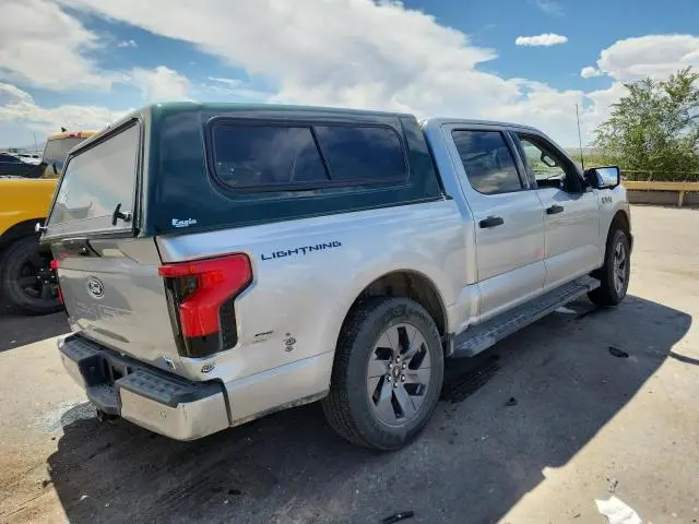 2024 FORD F150 LIGHTNING XLT  