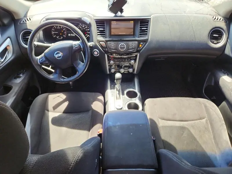 2015 NISSAN PATHFINDER SV  