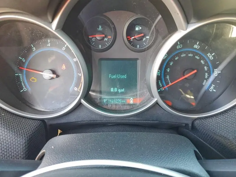 2012 CHEVROLET CRUZE LT  