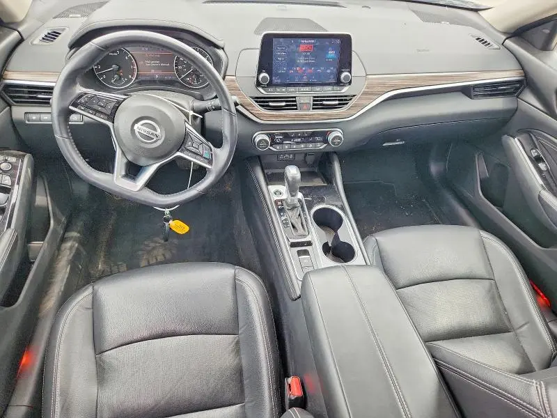 2021 NISSAN ALTIMA SL  