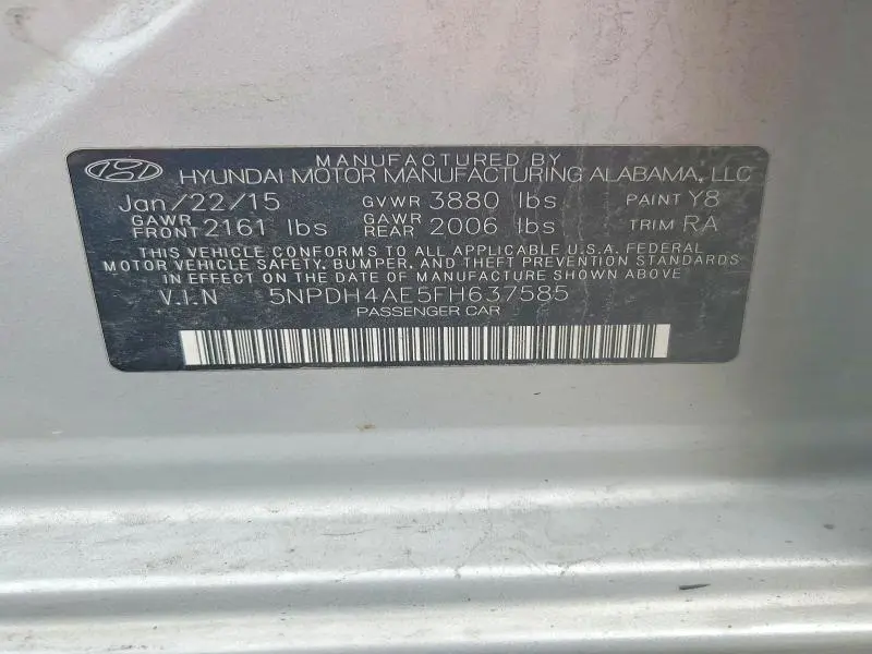 2015 HYUNDAI ELANTRA SE  