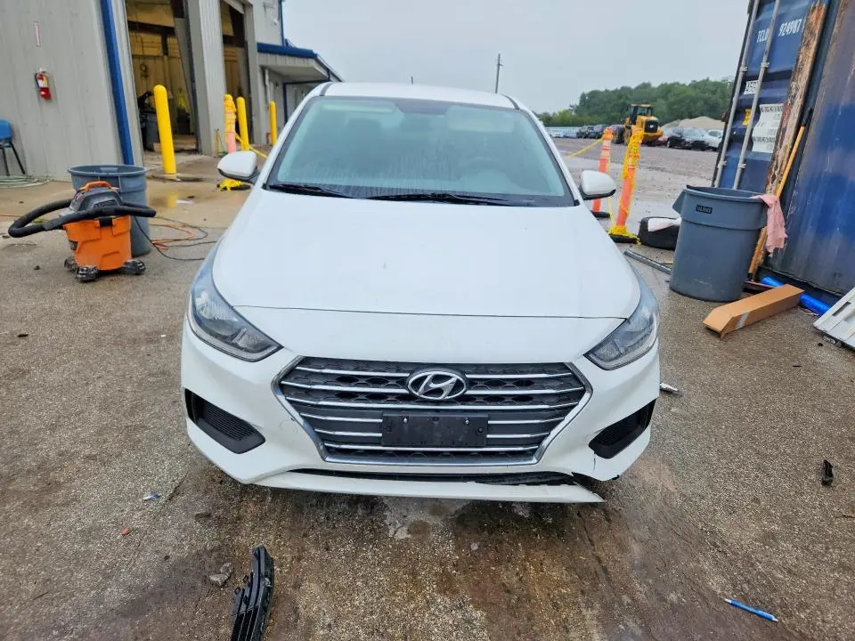 2019 HYUNDAI ACCENT SE  