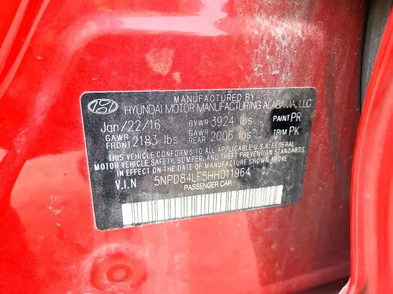 2017 HYUNDAI ELANTRA SE  