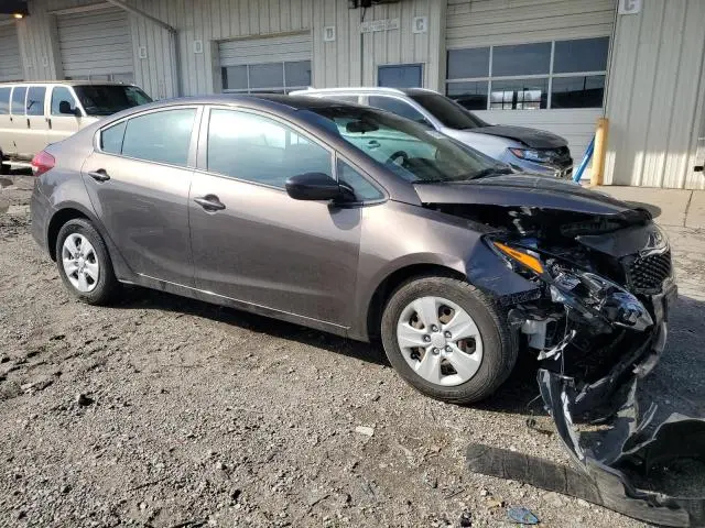 2017 KIA FORTE LX  