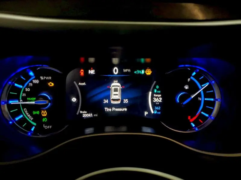 2025 CHRYSLER PACIFICA HYBRID SELECT  