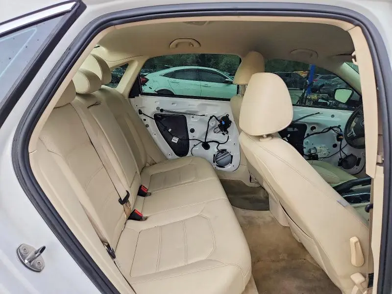 2014 VOLKSWAGEN PASSAT SE  