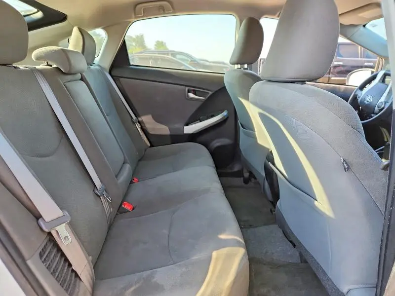 2015 TOYOTA PRIUS TWO  