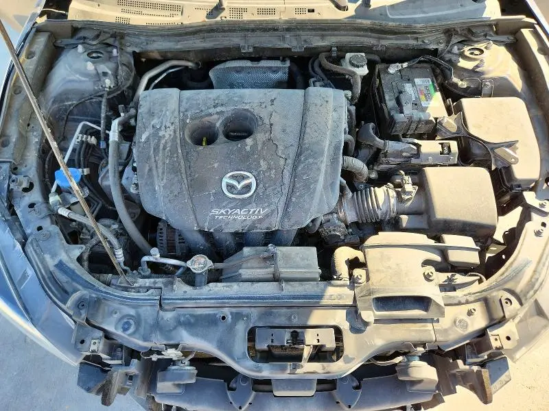 2018 MAZDA 3 TOURING  