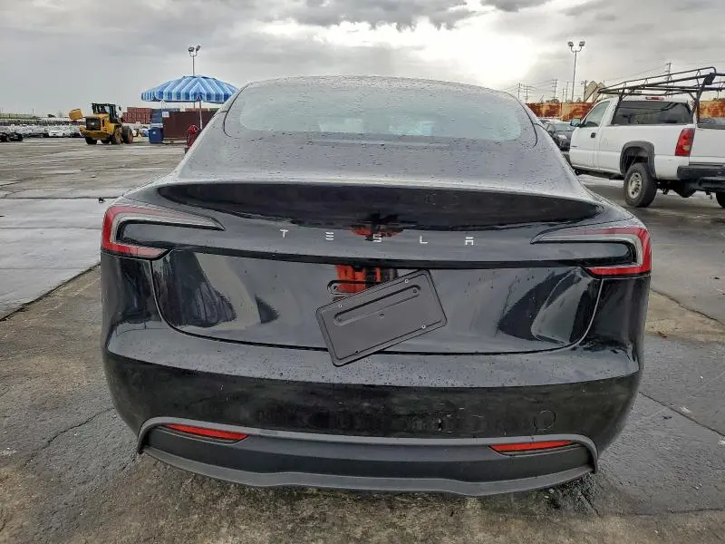 2025 TESLA MODEL 3   