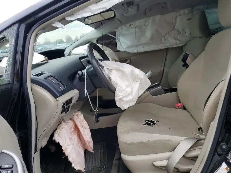 2013 TOYOTA PRIUS THREE  