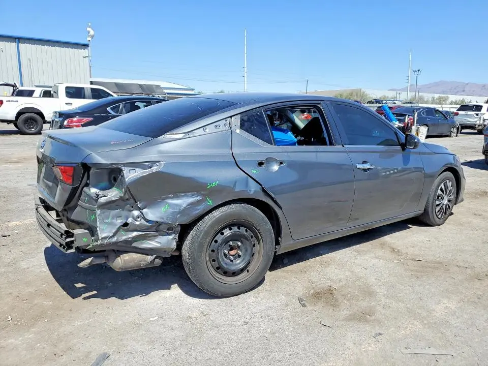 2022 NISSAN ALTIMA S  