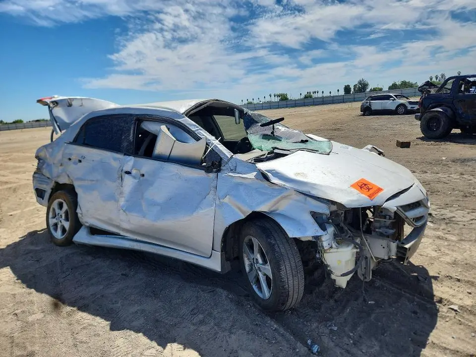2011 TOYOTA COROLLA S  