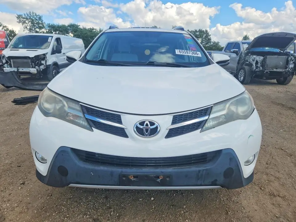 2013 TOYOTA RAV4 XLE  