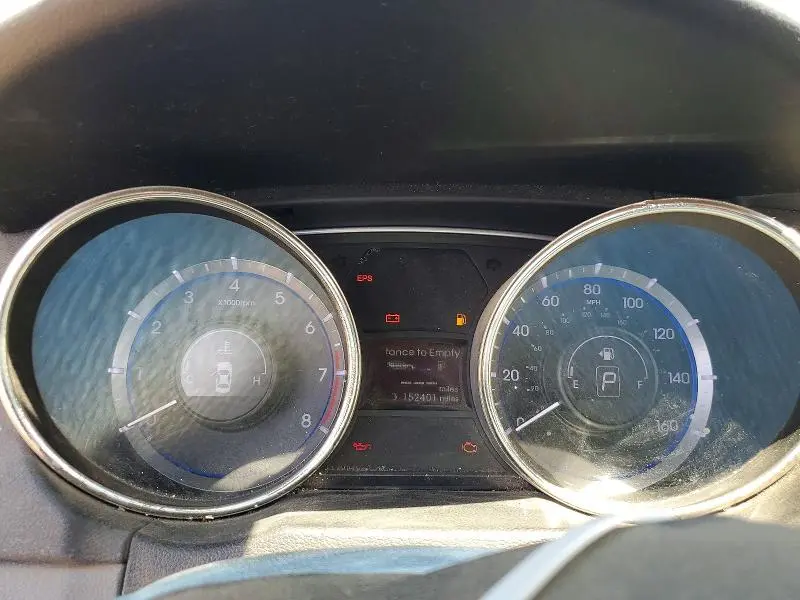 2011 HYUNDAI SONATA GLS  