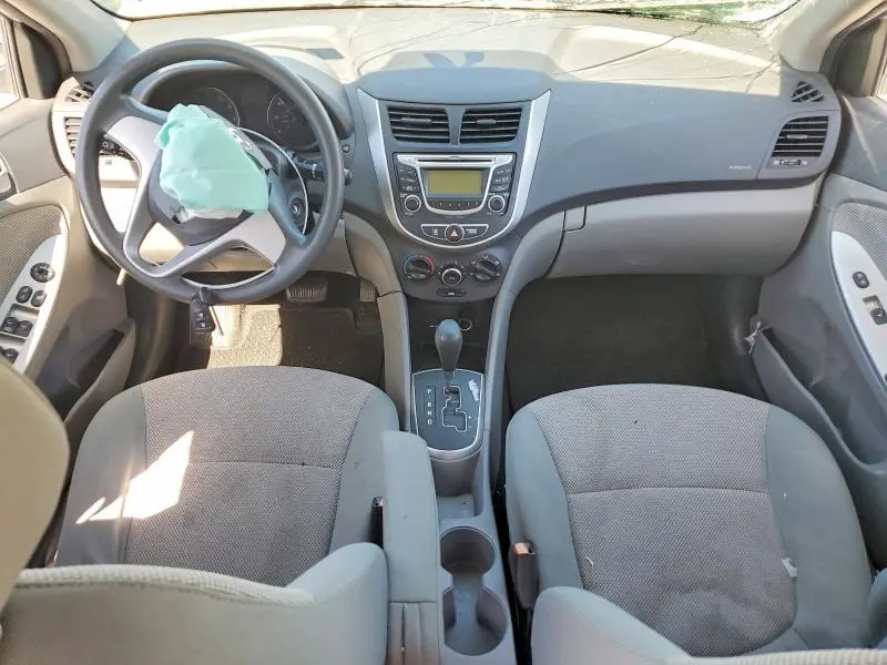 2013 HYUNDAI ACCENT GLS  