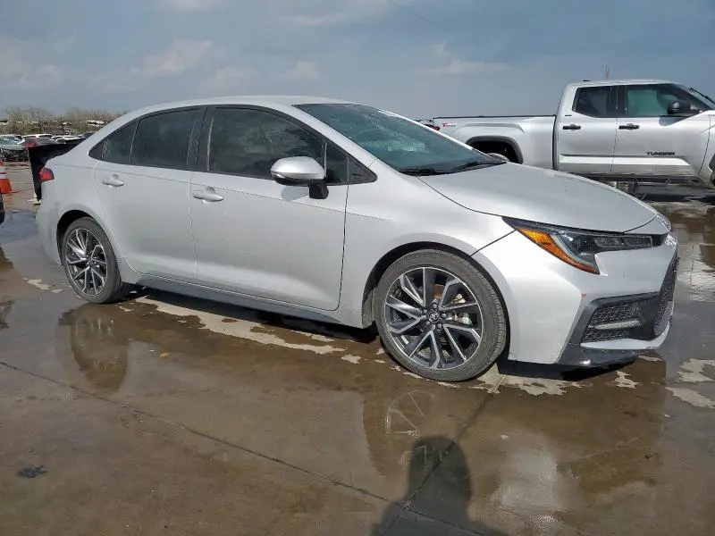 2020 TOYOTA COROLLA SE  