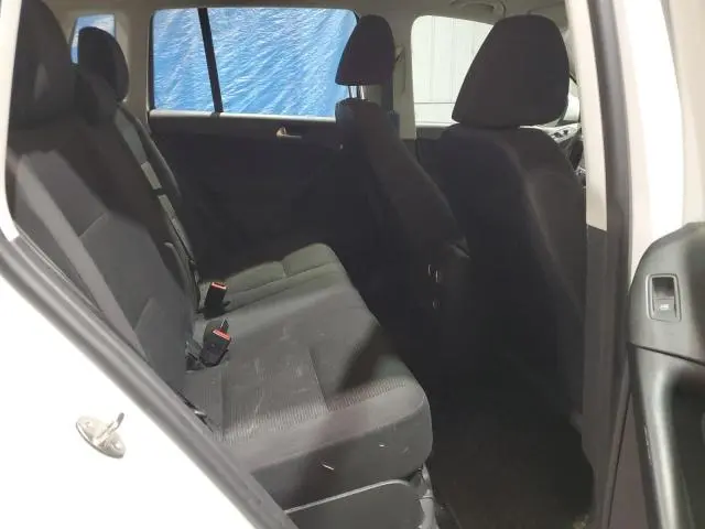 2015 VOLKSWAGEN TIGUAN S  