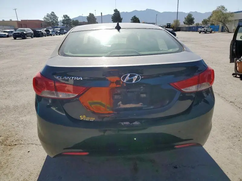 2012 HYUNDAI ELANTRA GLS