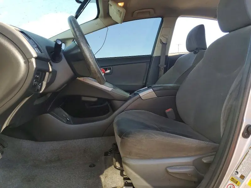 2014 TOYOTA PRIUS THREE  