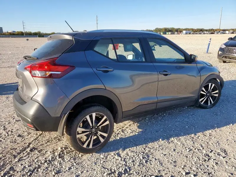2018 NISSAN KICKS S  