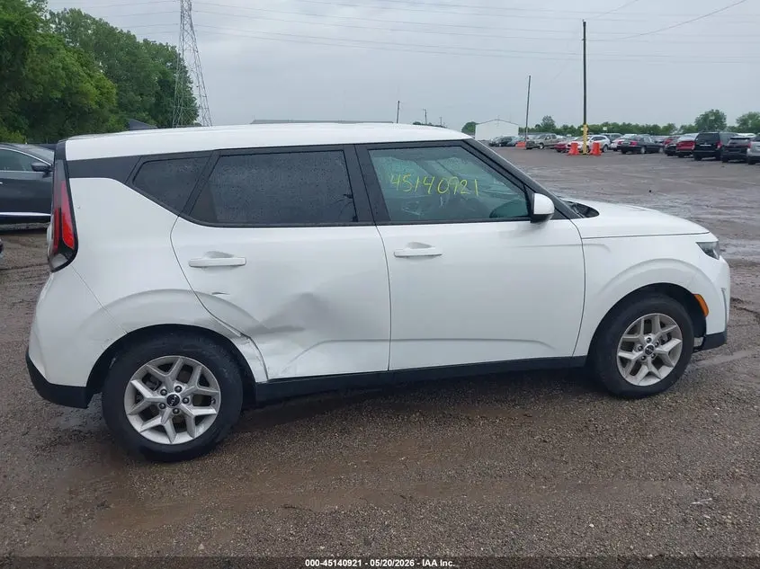 2024 KIA SOUL LX