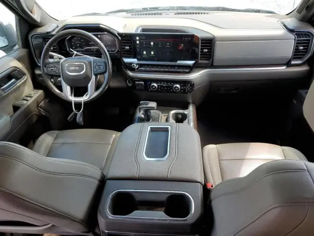 2022 GMC SIERRA K1500 SLT  