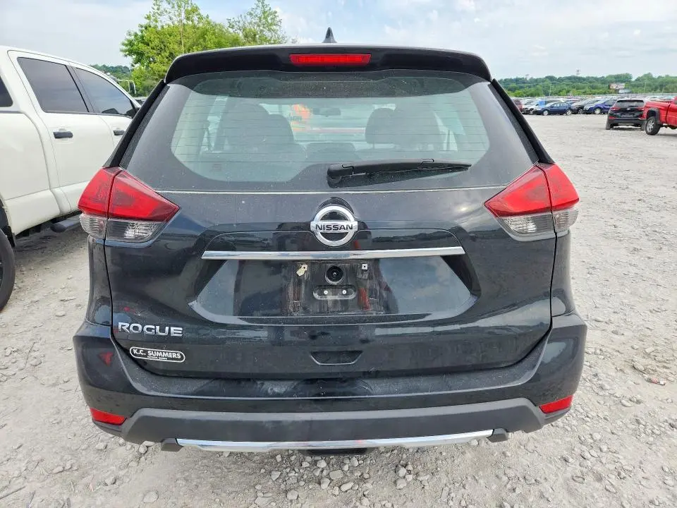 2018 NISSAN ROGUE S  
