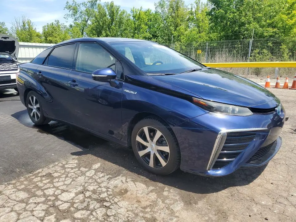2018 TOYOTA MIRAI BASE  