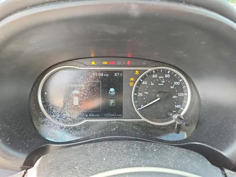 2019 NISSAN KICKS SV  