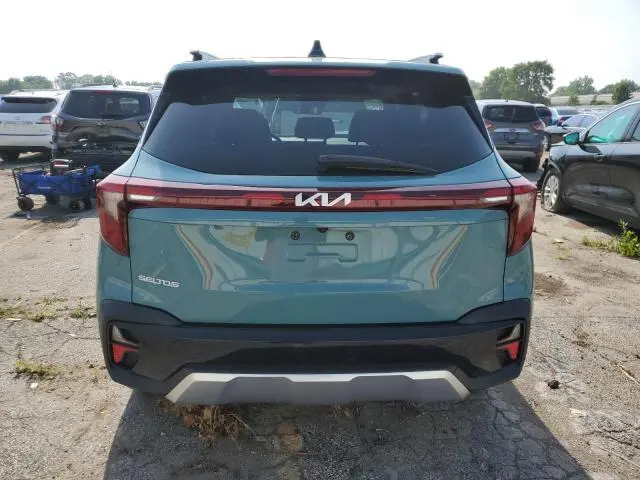 2024 KIA SELTOS EX  