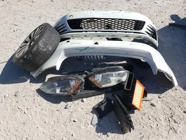 2017 VOLKSWAGEN GTI S  