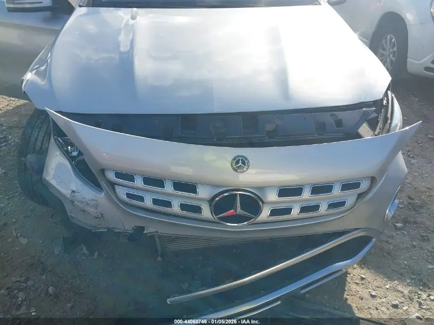 2018 MERCEDES-BENZ GLA 250  