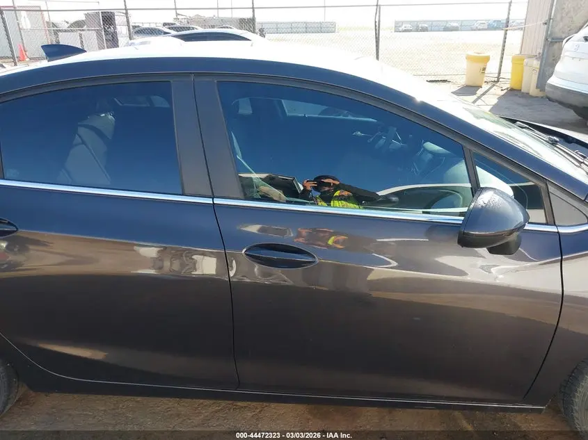 2017 CHEVROLET CRUZE LT AUTO