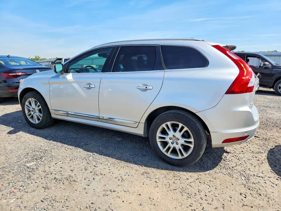 2015 VOLVO XC60 T5 PREMIER  